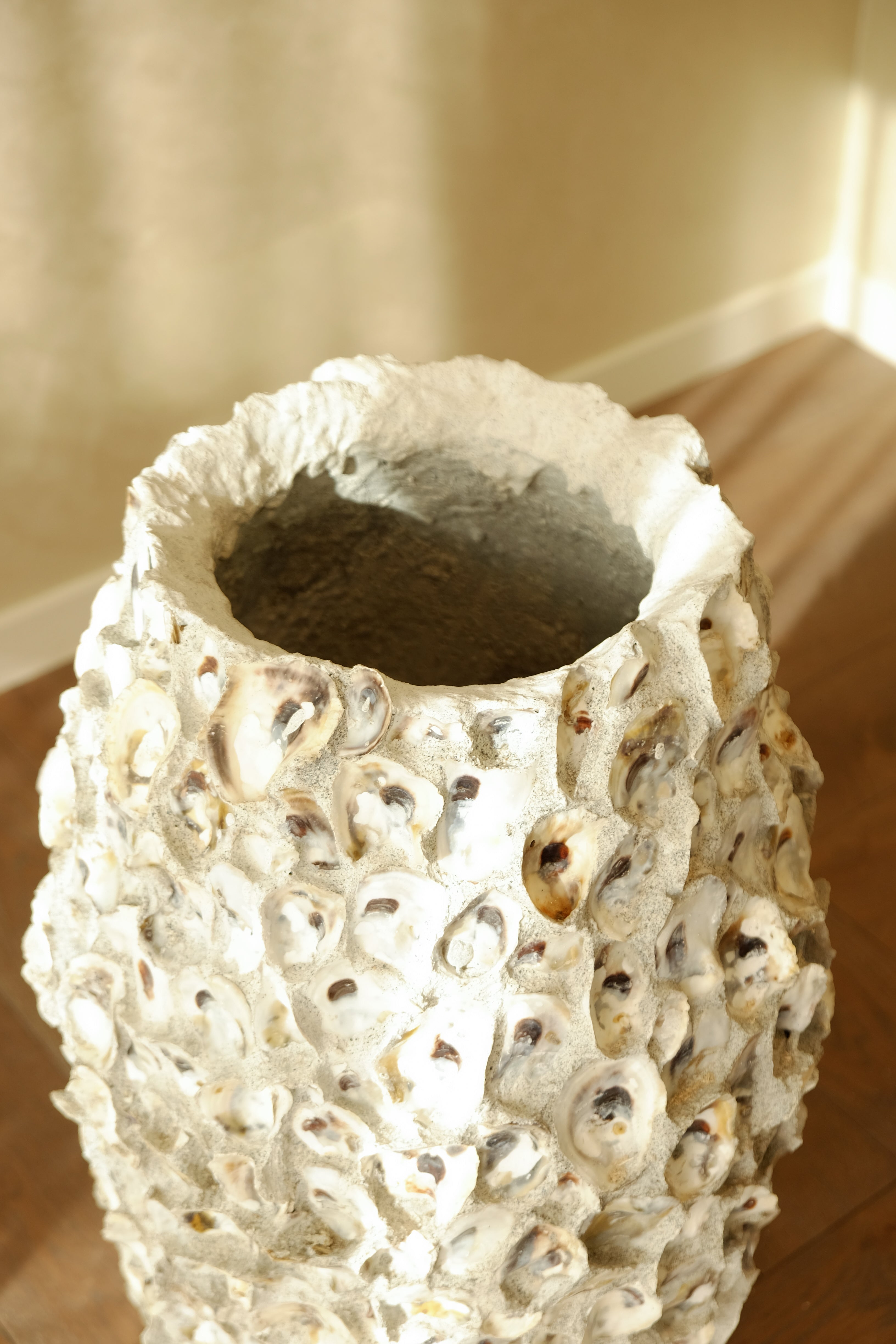 Oyster Shell Pot Tall shell finish