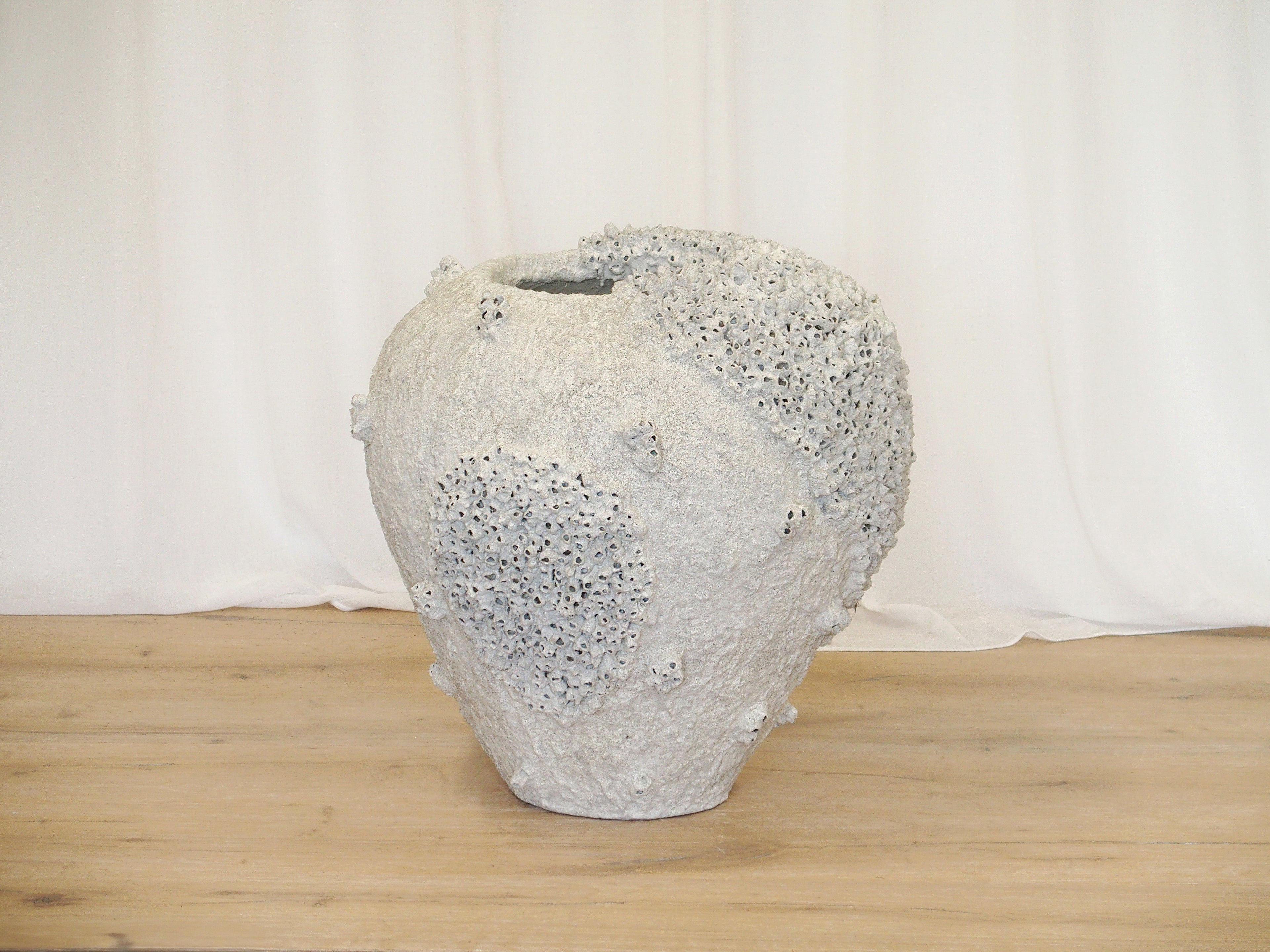 Barnacle Urn Half Smooth