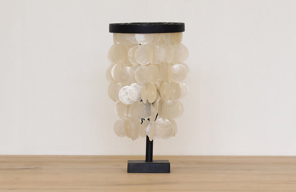 Light White Shell on Stand