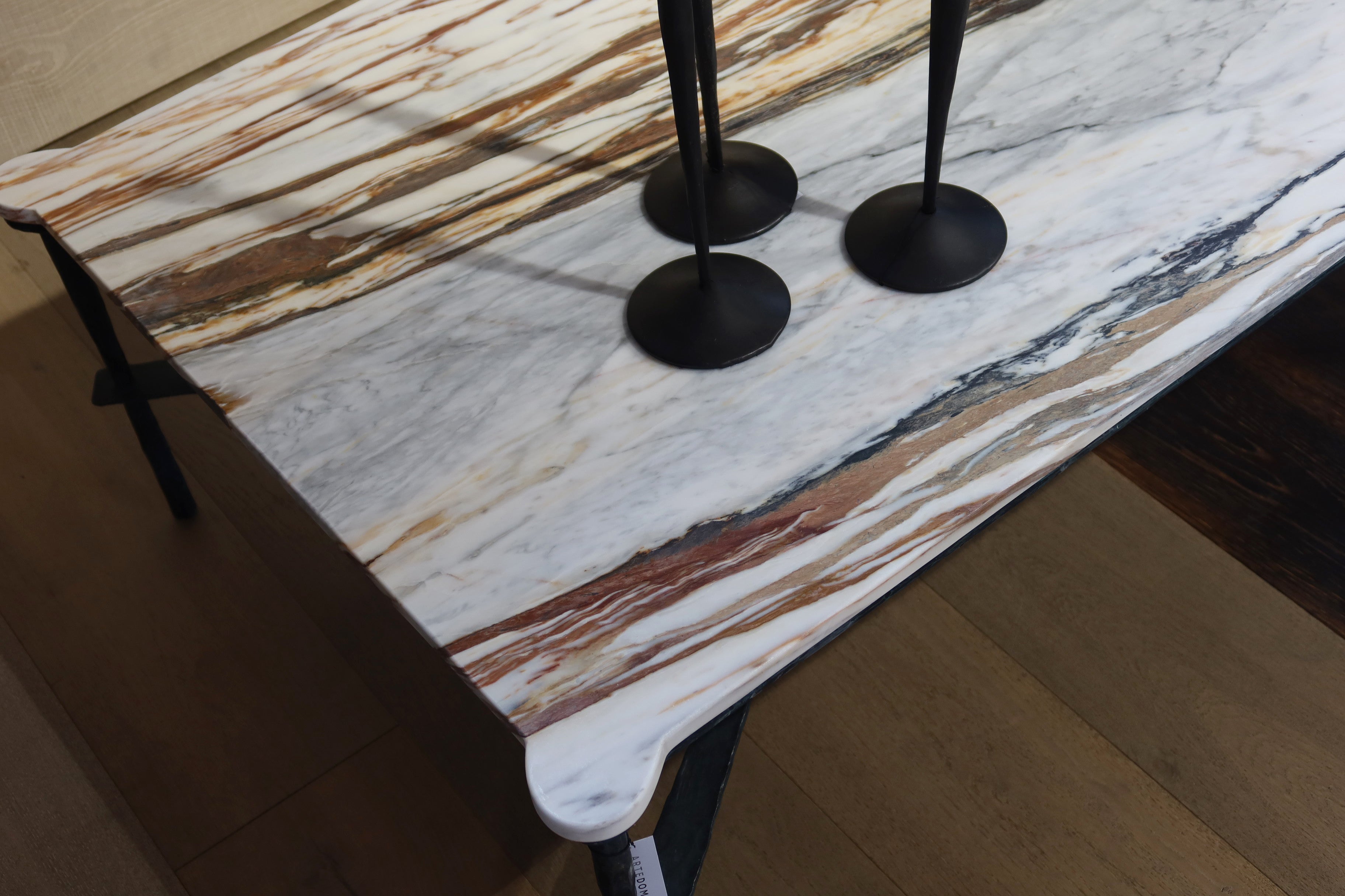 Table Iron Forged with Ears and Calacatta Etrusco marble top