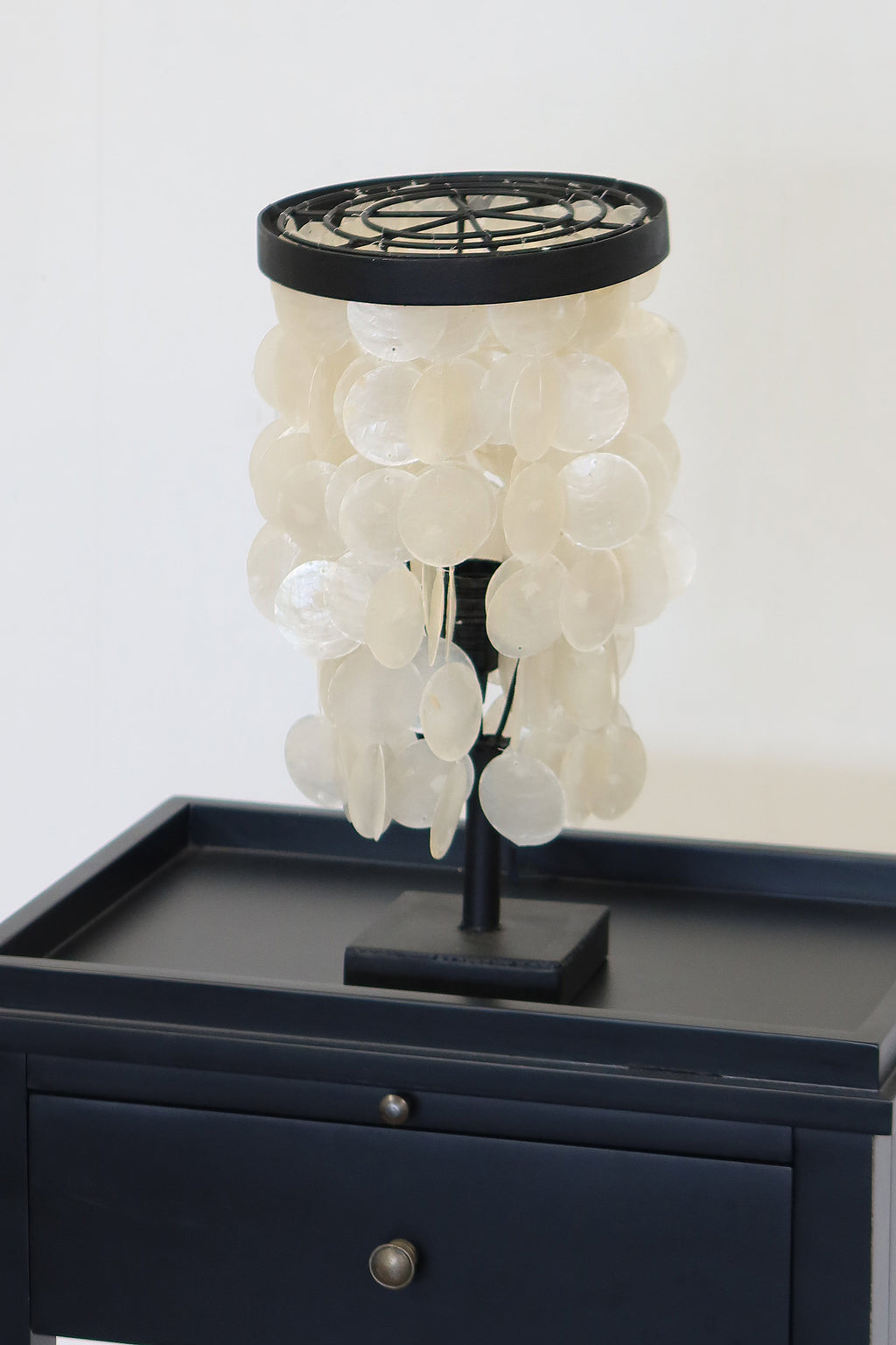 Light White Shell on Stand