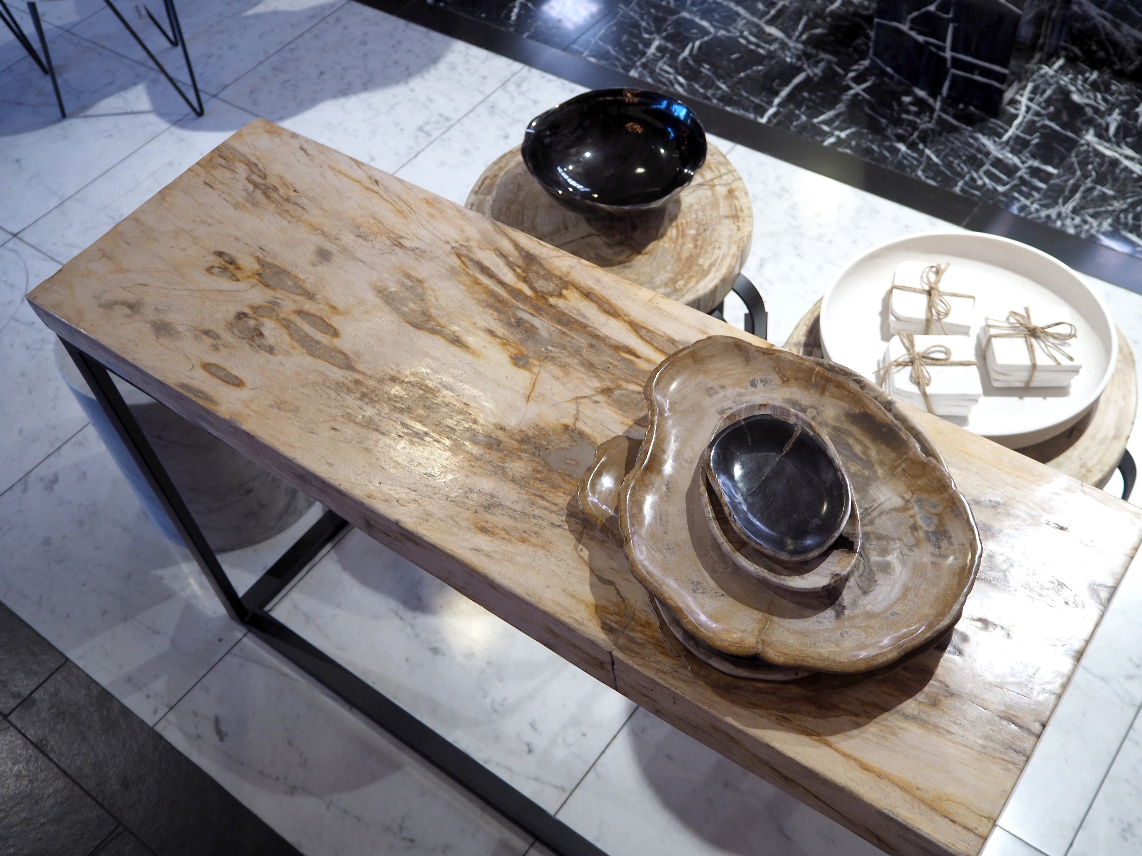 Console Petrified Wood on Metal Stand (Straight-edged)