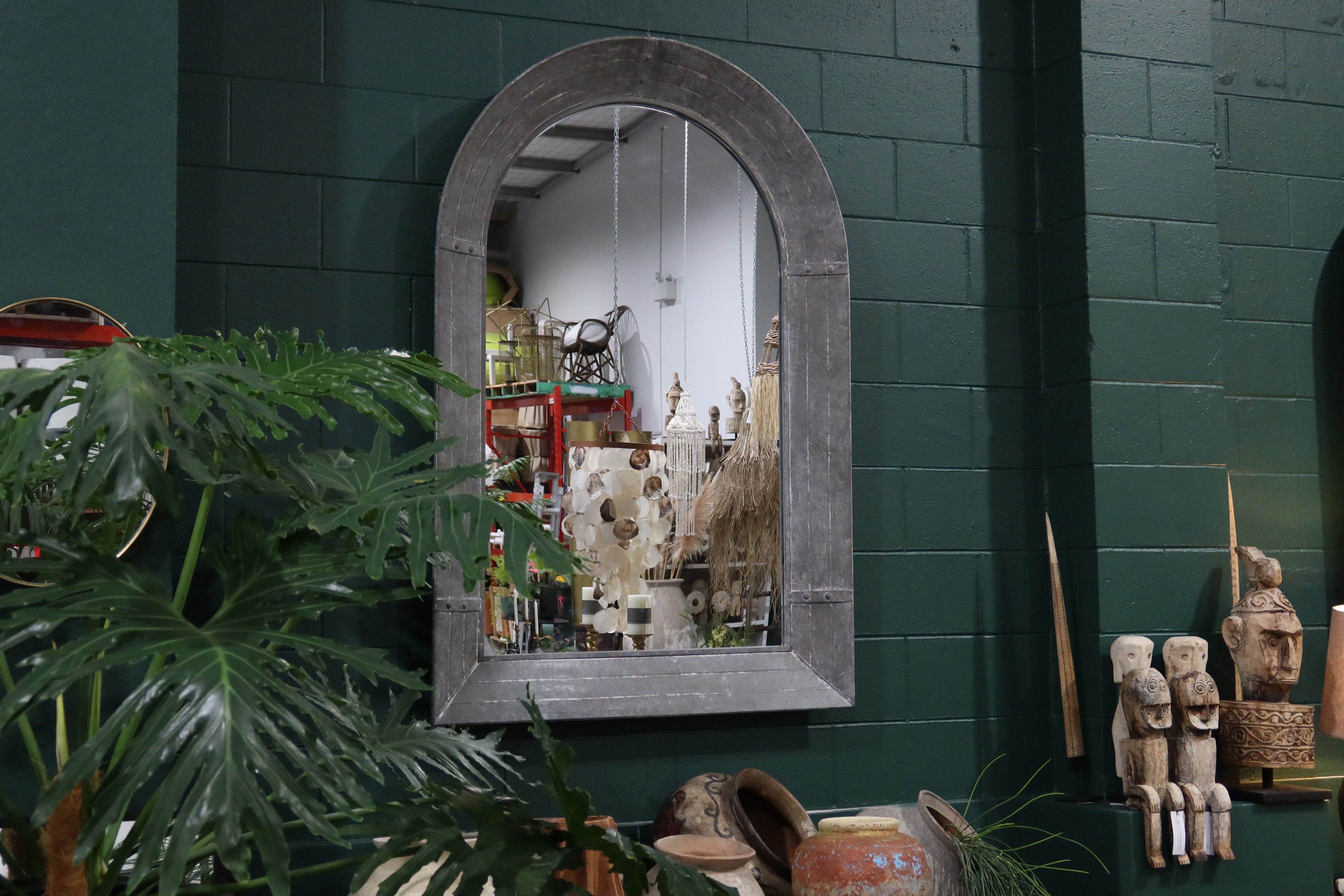 MIRROR Arched Metal