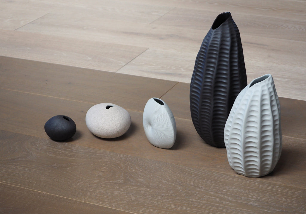 Vase Pod Large Charcoal