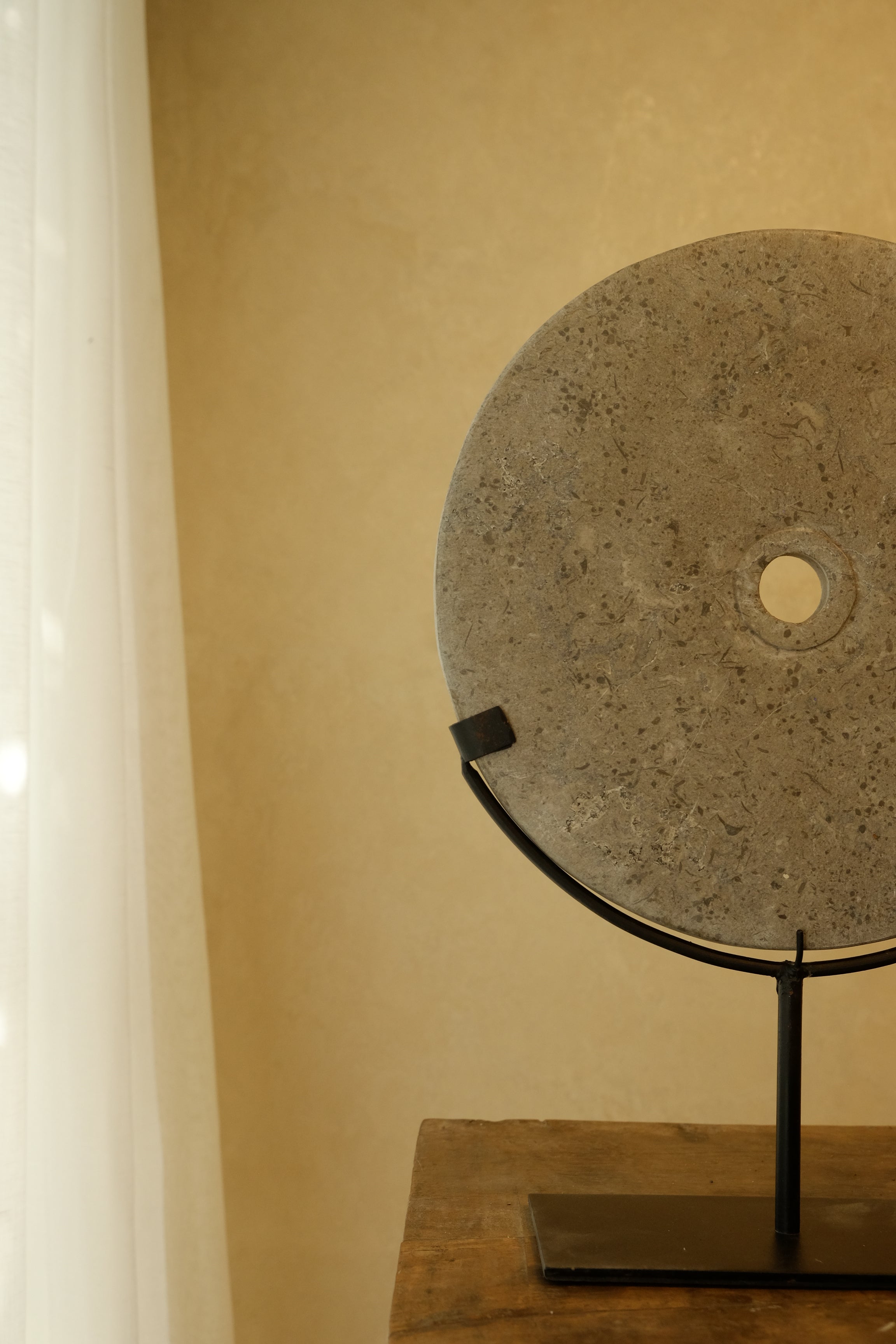 Ring Stone Grey 300mm on Stand