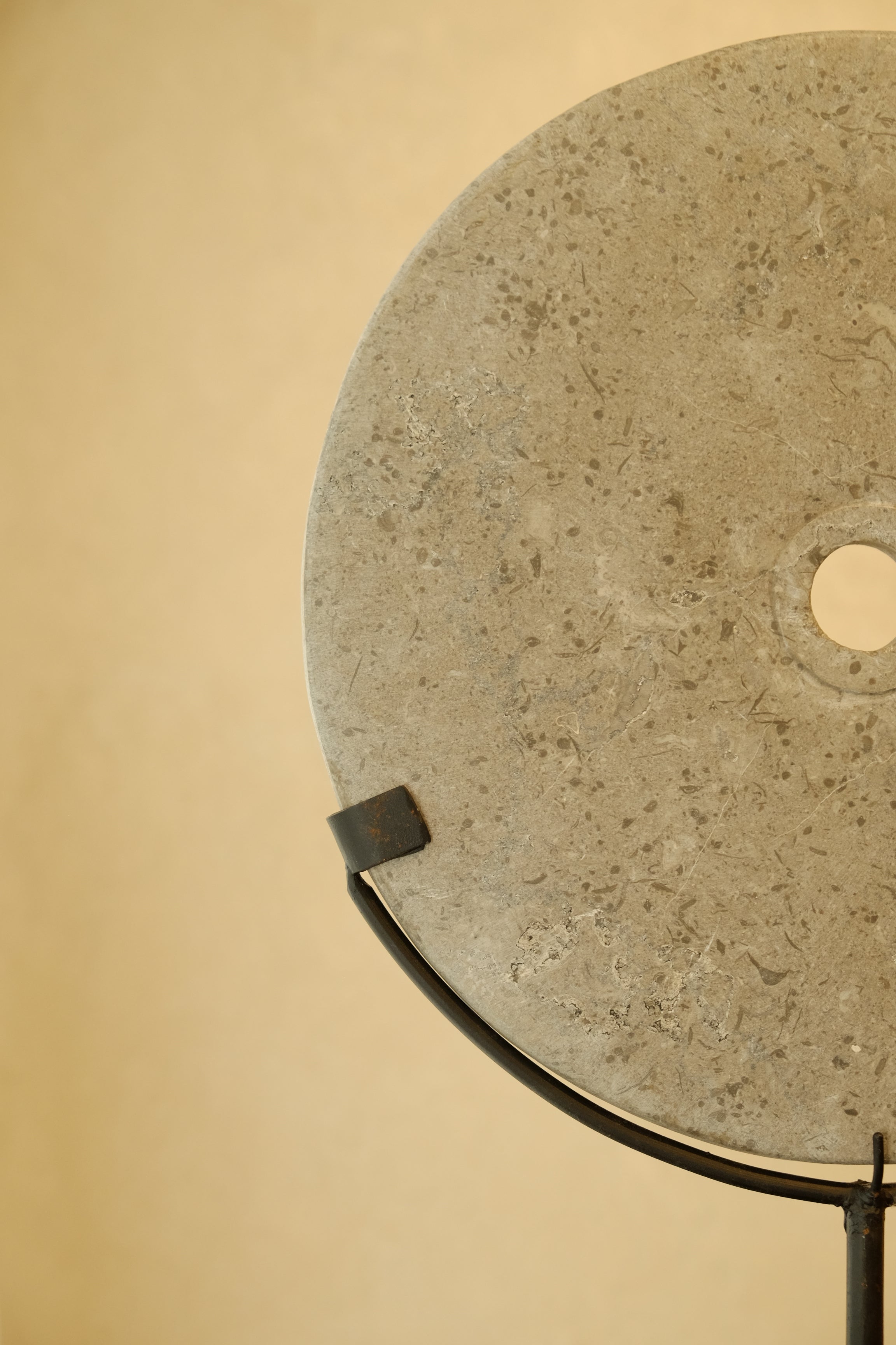 Ring Stone Grey 300mm on Stand