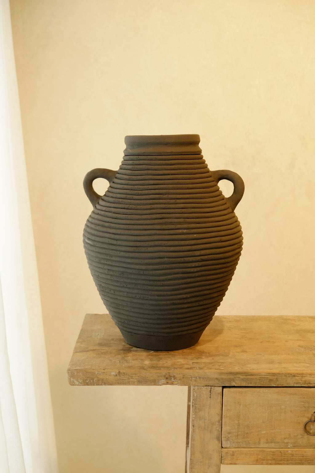 Pot Ribbed Black