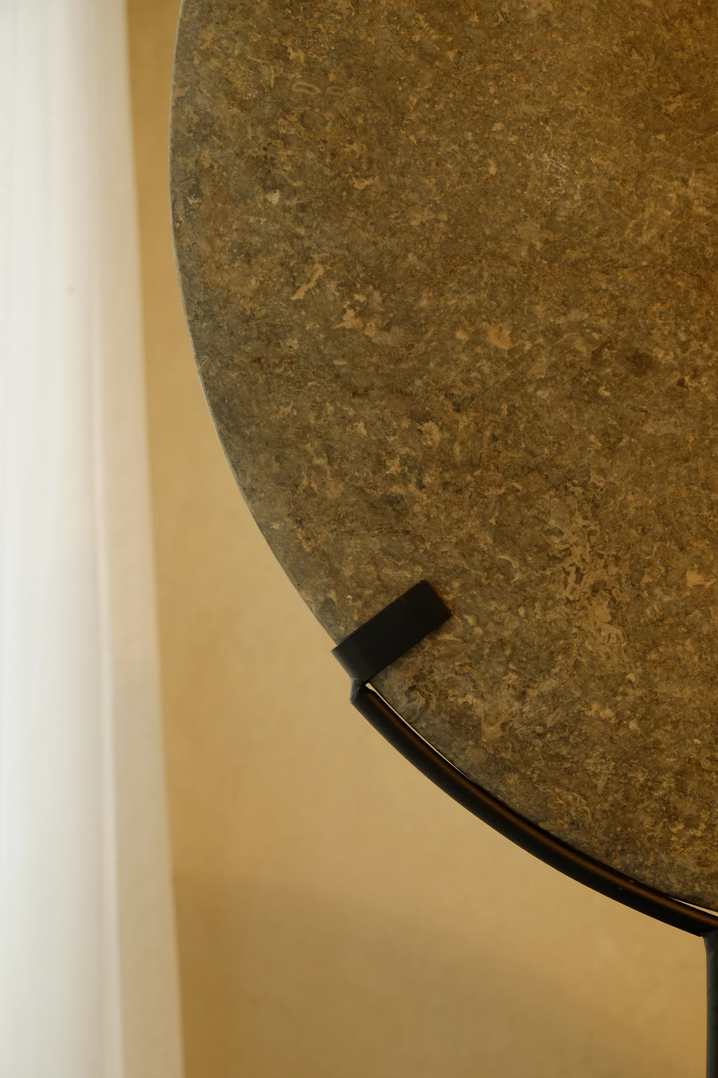 Ring Stone Grey 600mm on Stand