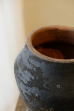 Petro Urn – Vicolo Noir
