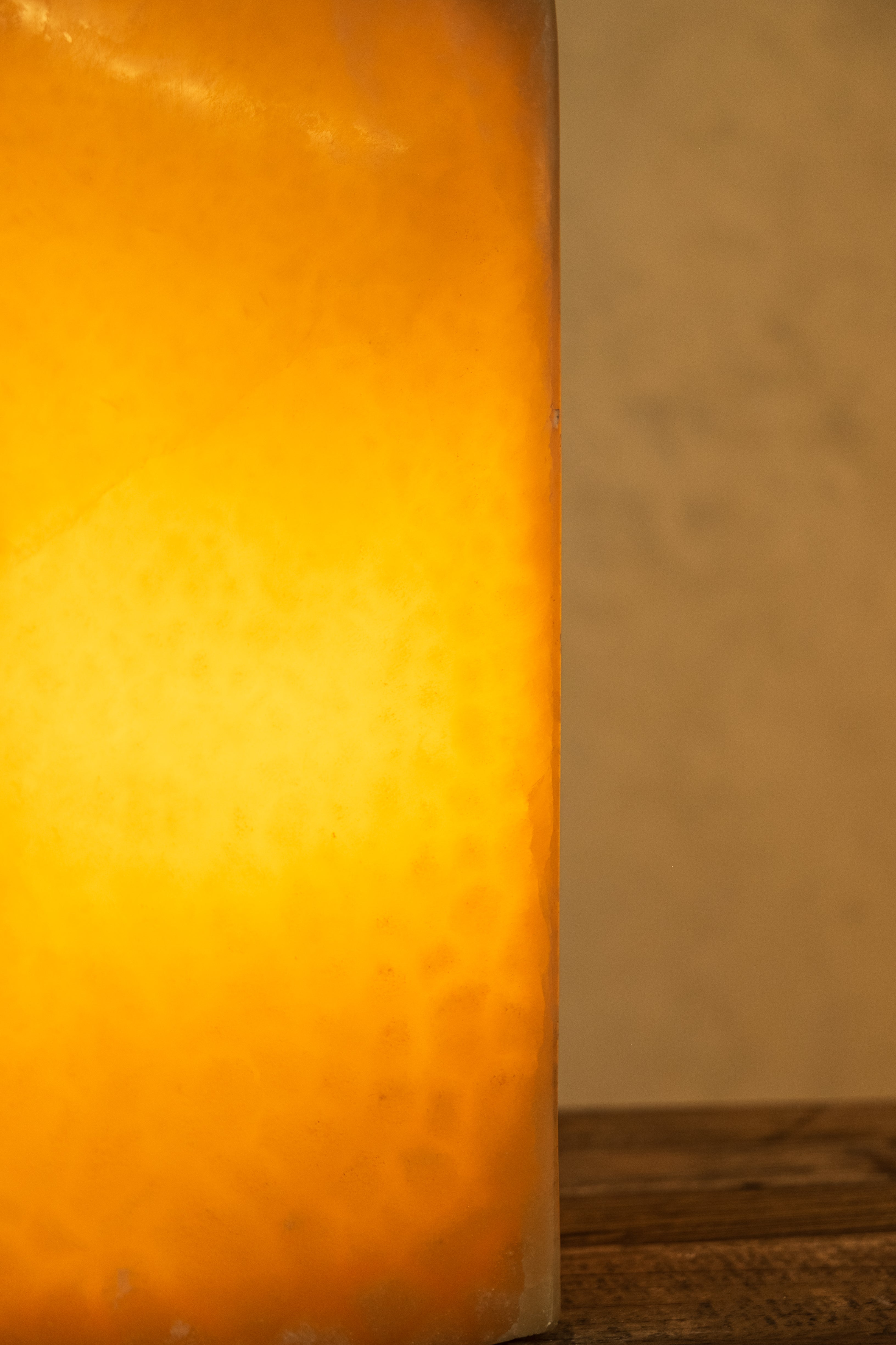 Onyx Square Lamp