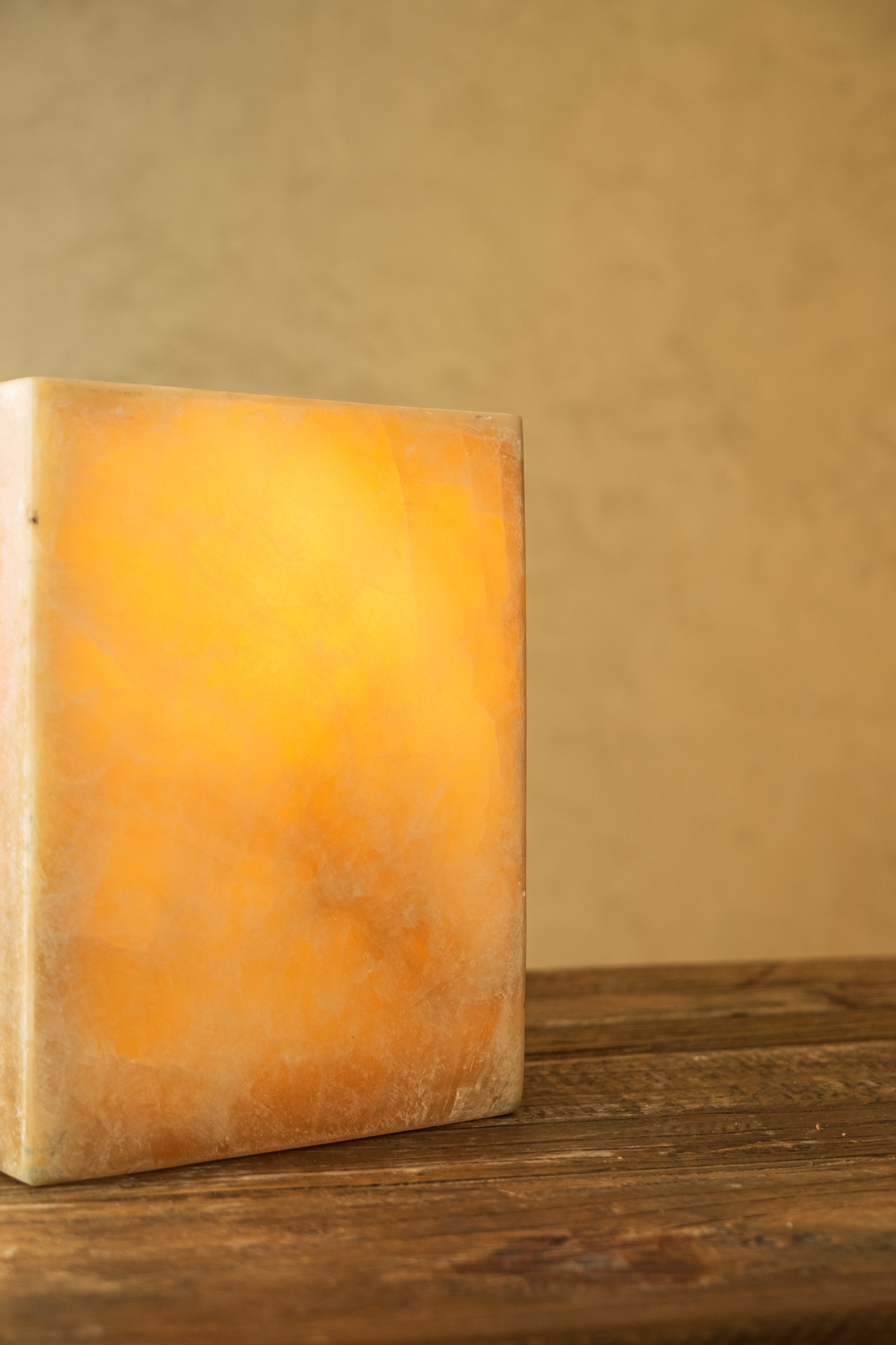 Onyx Square Lamp