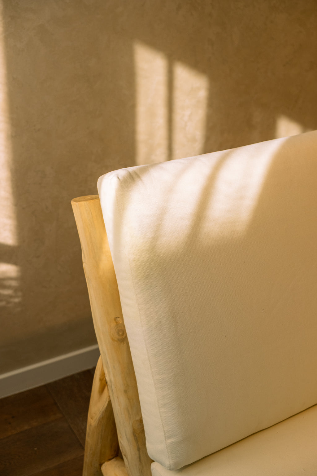 Ranting Bamboo Sofa with Mattress Cushion – Tom Ford Ivory