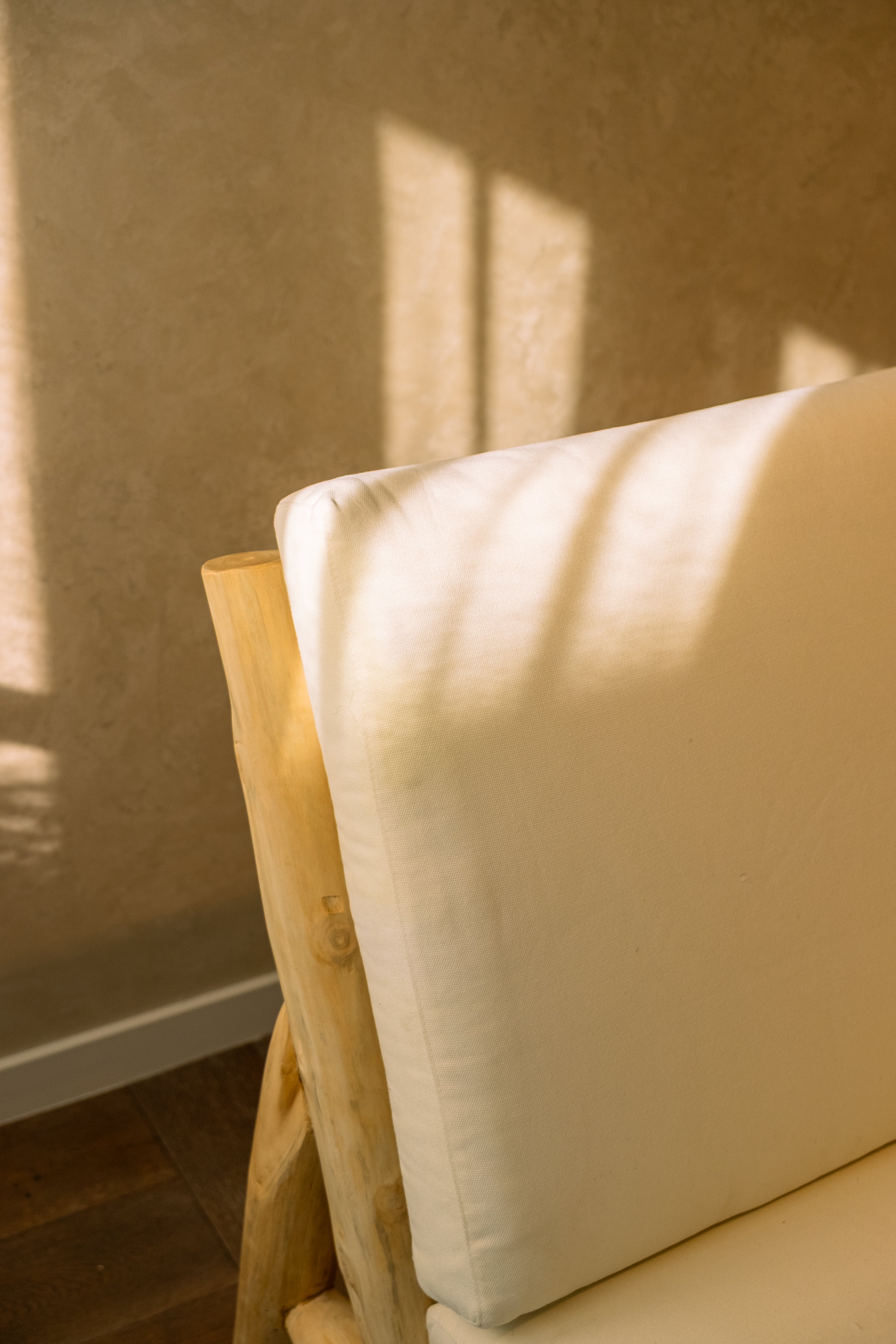 Ranting Bamboo Sofa with Mattress Cushion – Tom Ford Ivory