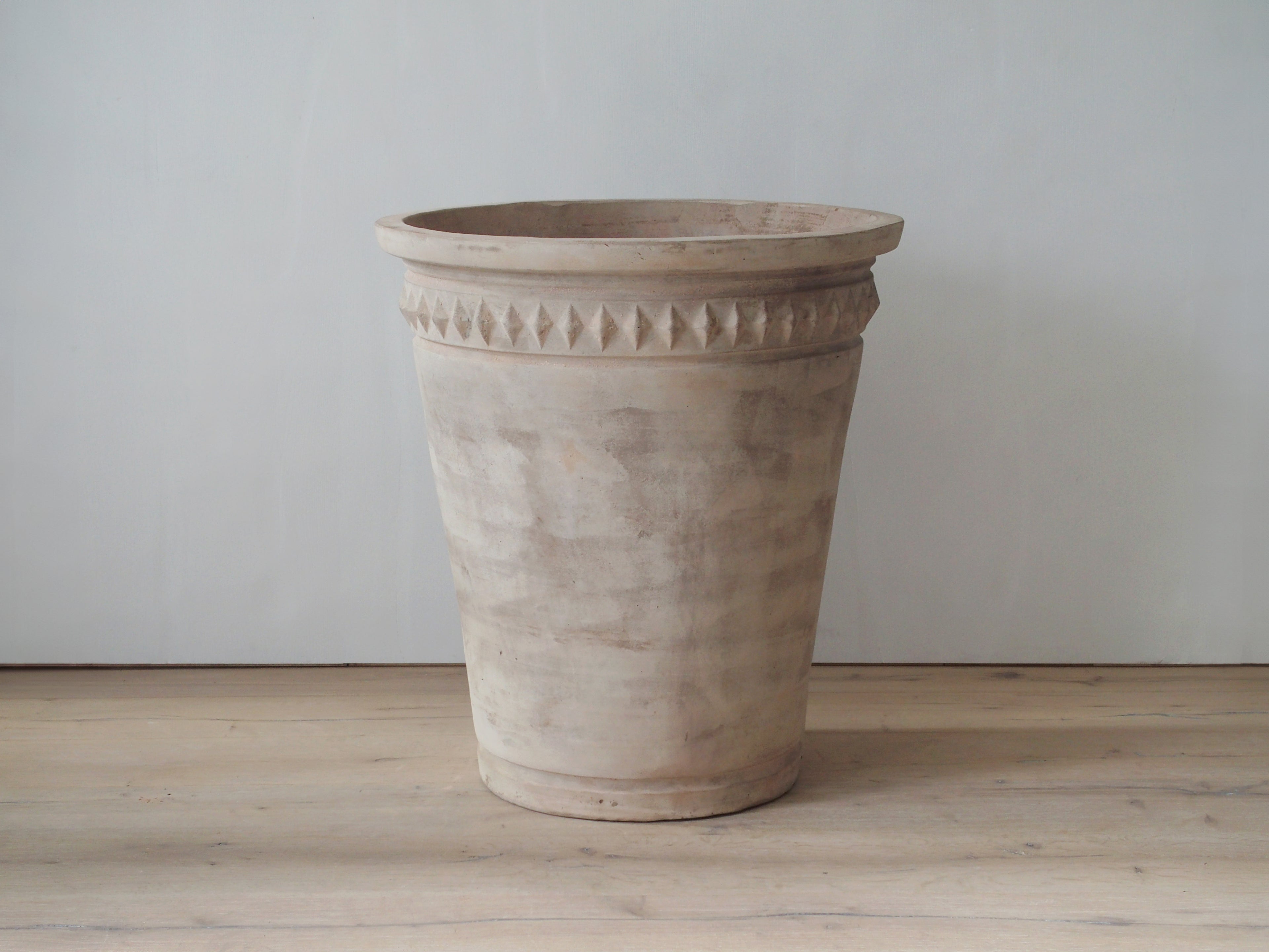 Terracotta Cana