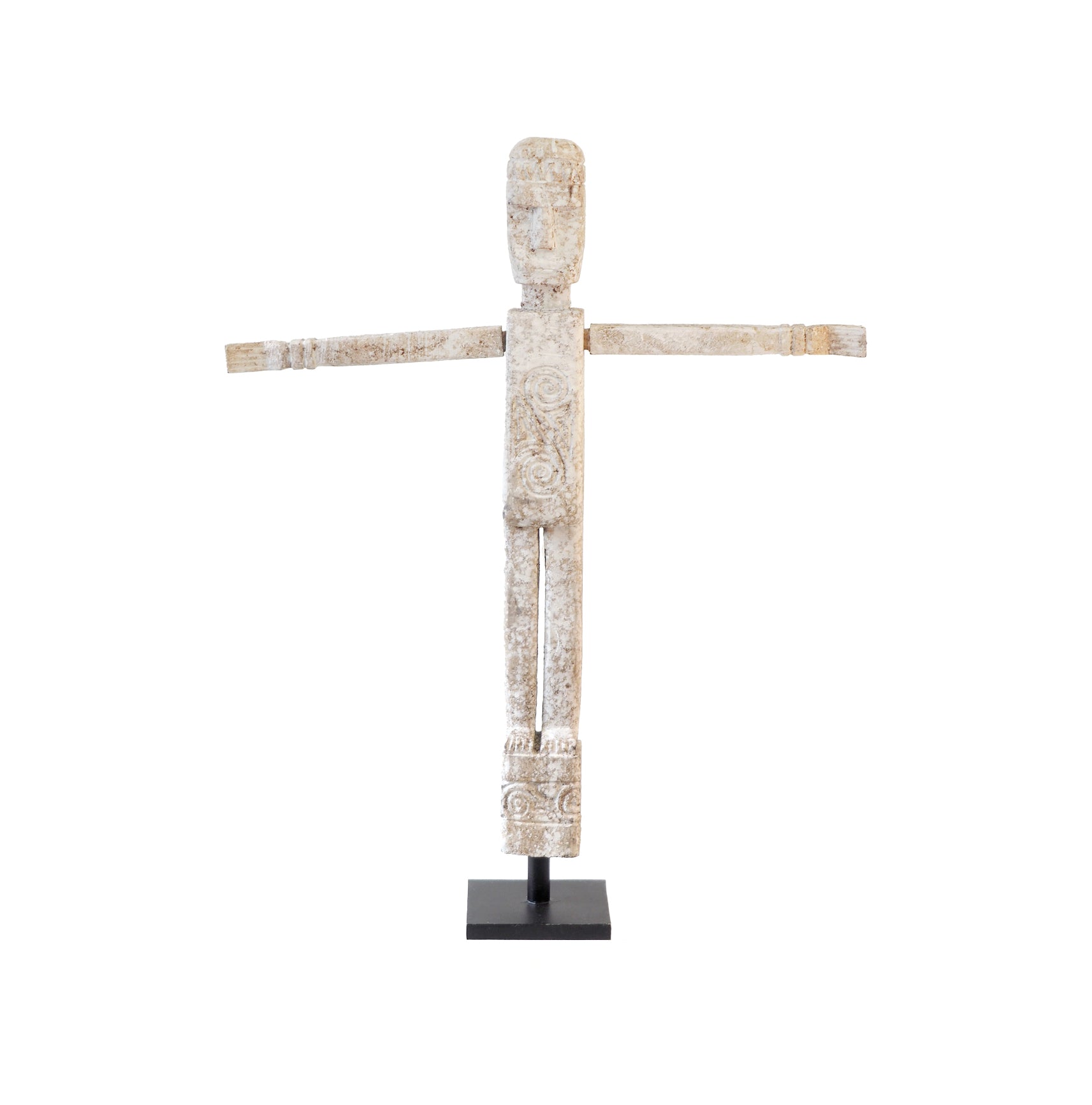 Statue Timor Man Arms Out